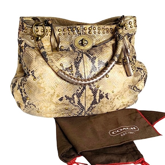 RARE⚡️COACH Limited Edition Hamptons Embossed Python Turnlock Hobo - Picture 15 of 16